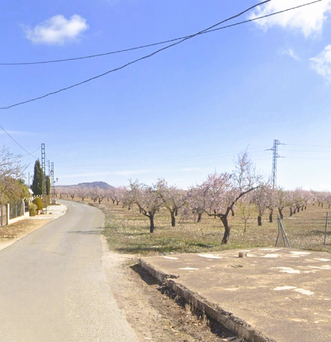 Casa de pueblo en venta en Ag Fuente Vera (Castril) - Asesores Inmobiliarios en Madrid, pisos, casas e inmuebles